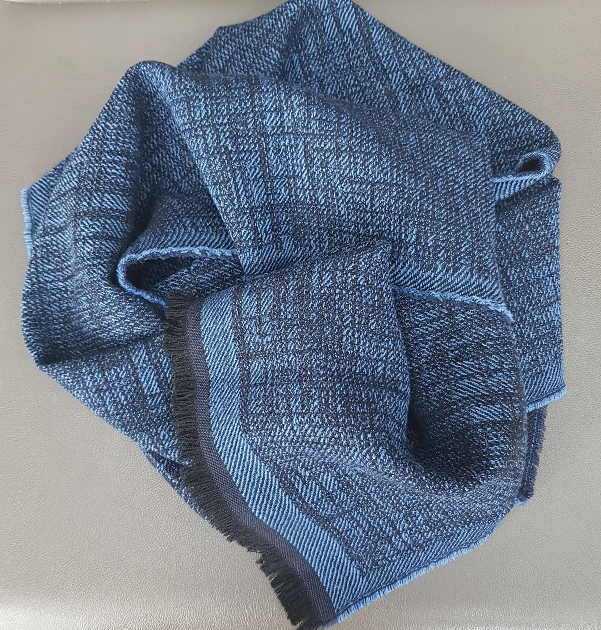 Echarpe Tresanti 100% Laine