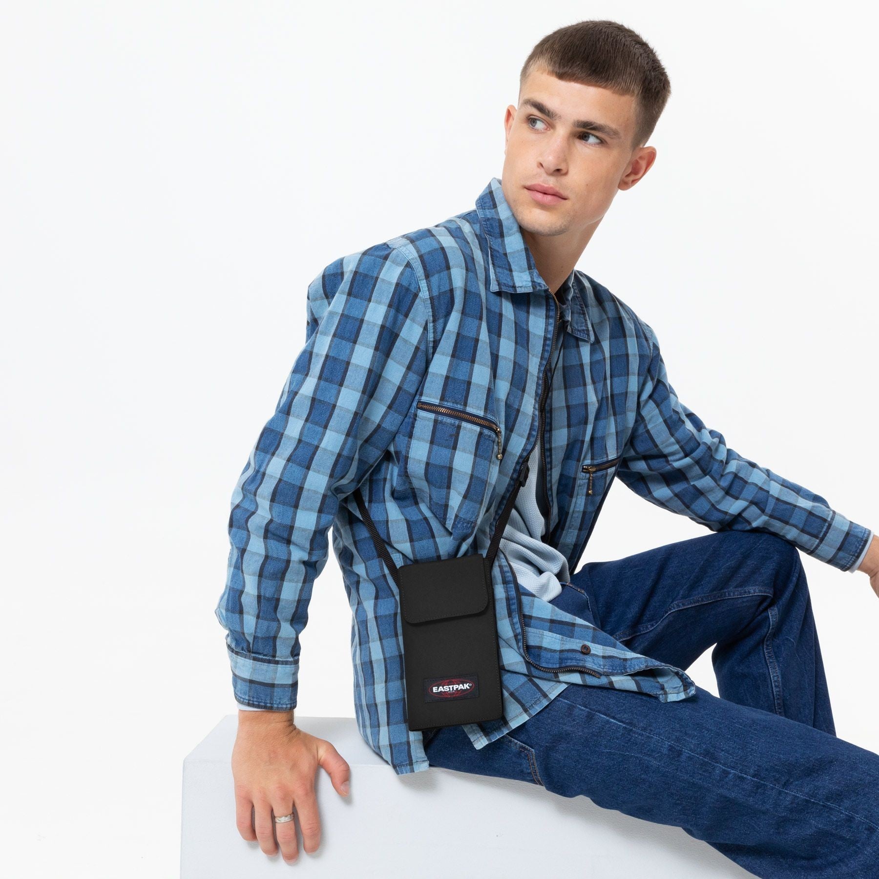 Daller Pouch Black
