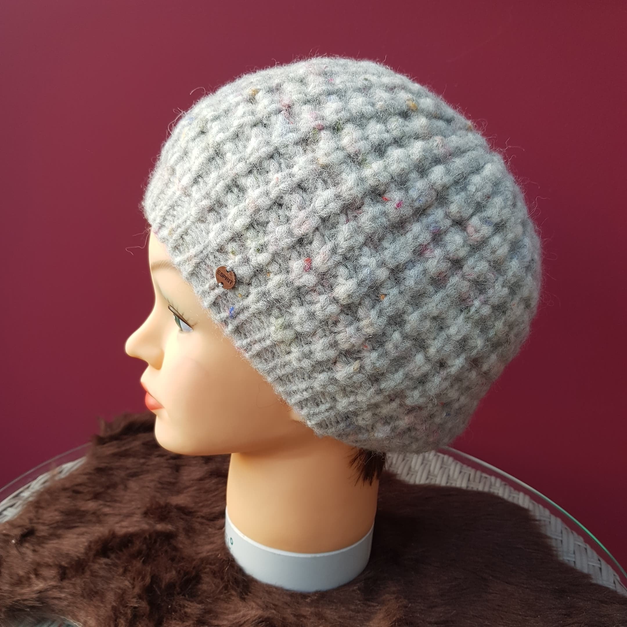 Bonnet de Esprit