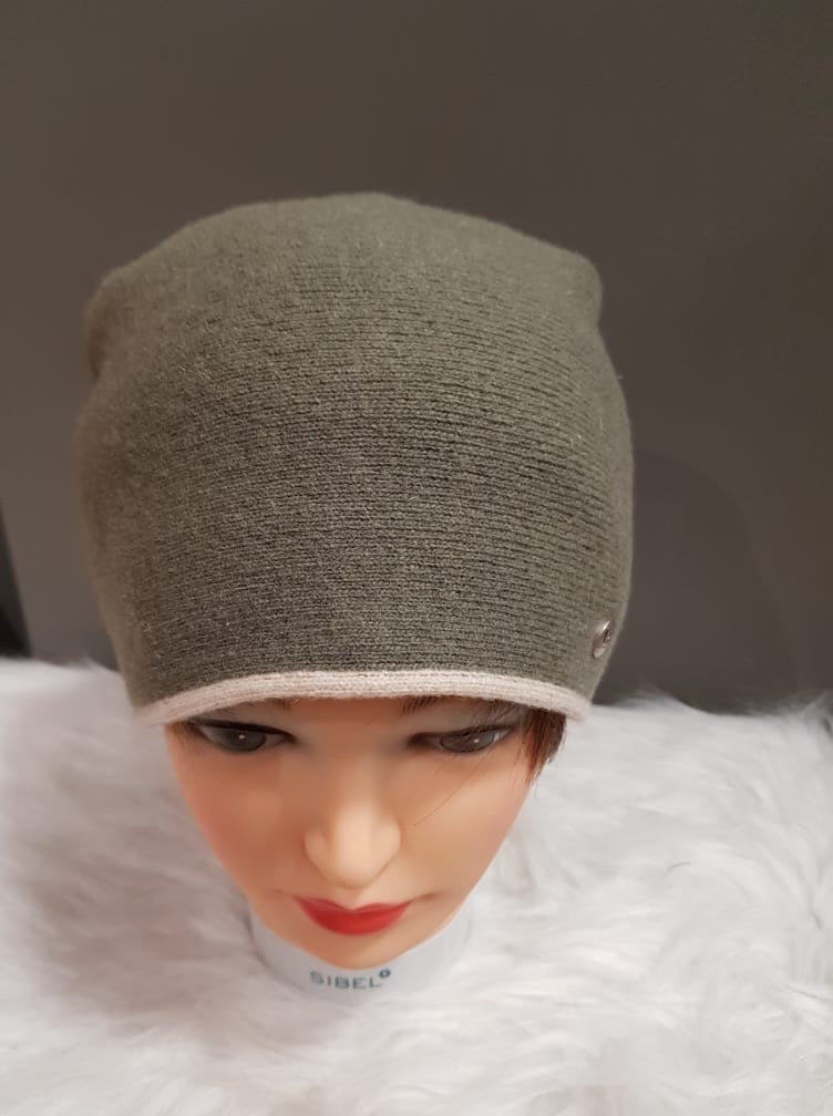 Bonnet M by Flechet