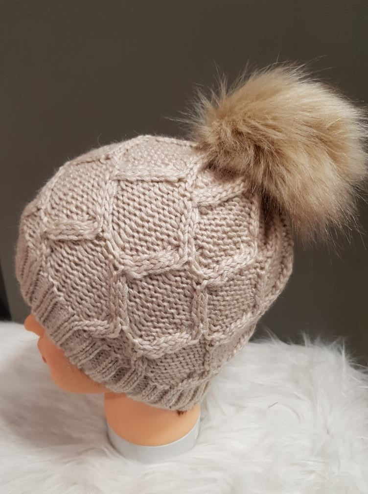 Bonnet M by Flechet