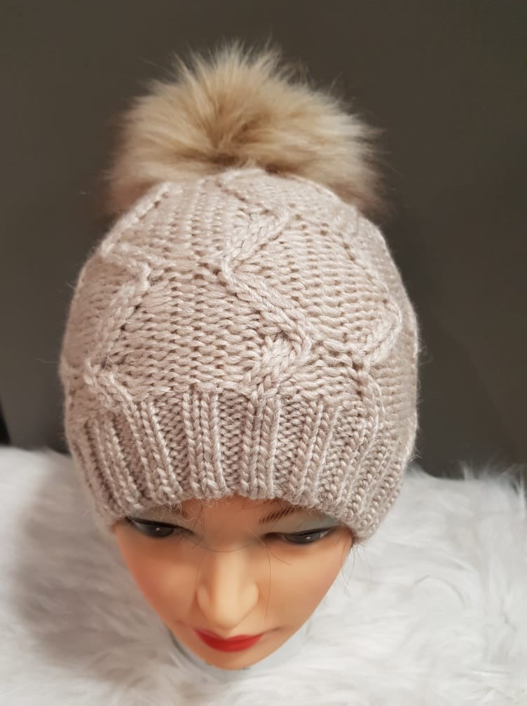 Bonnet M by Flechet