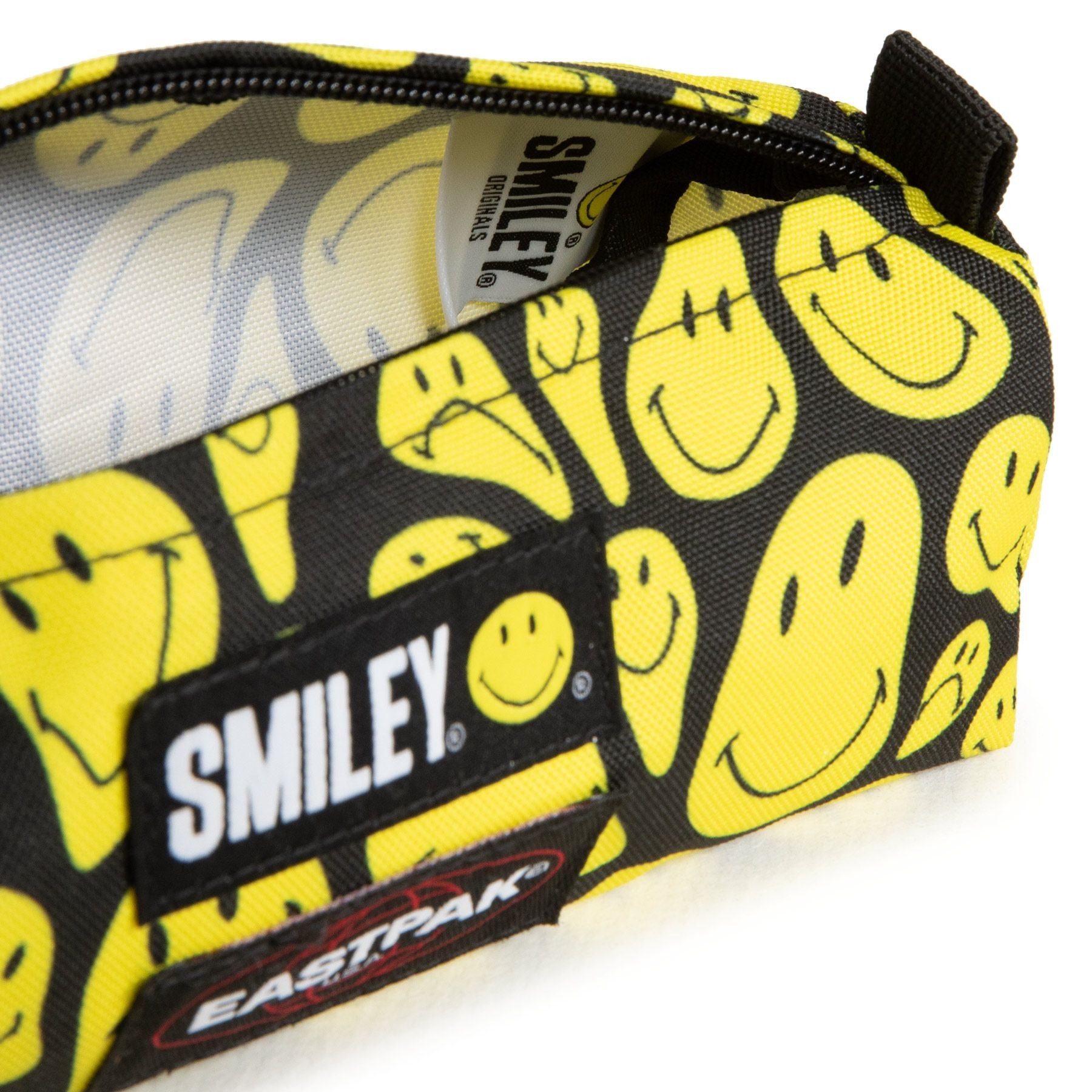 Benchmark Smiley stretch yellow