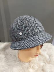Chapeau M by Flechet