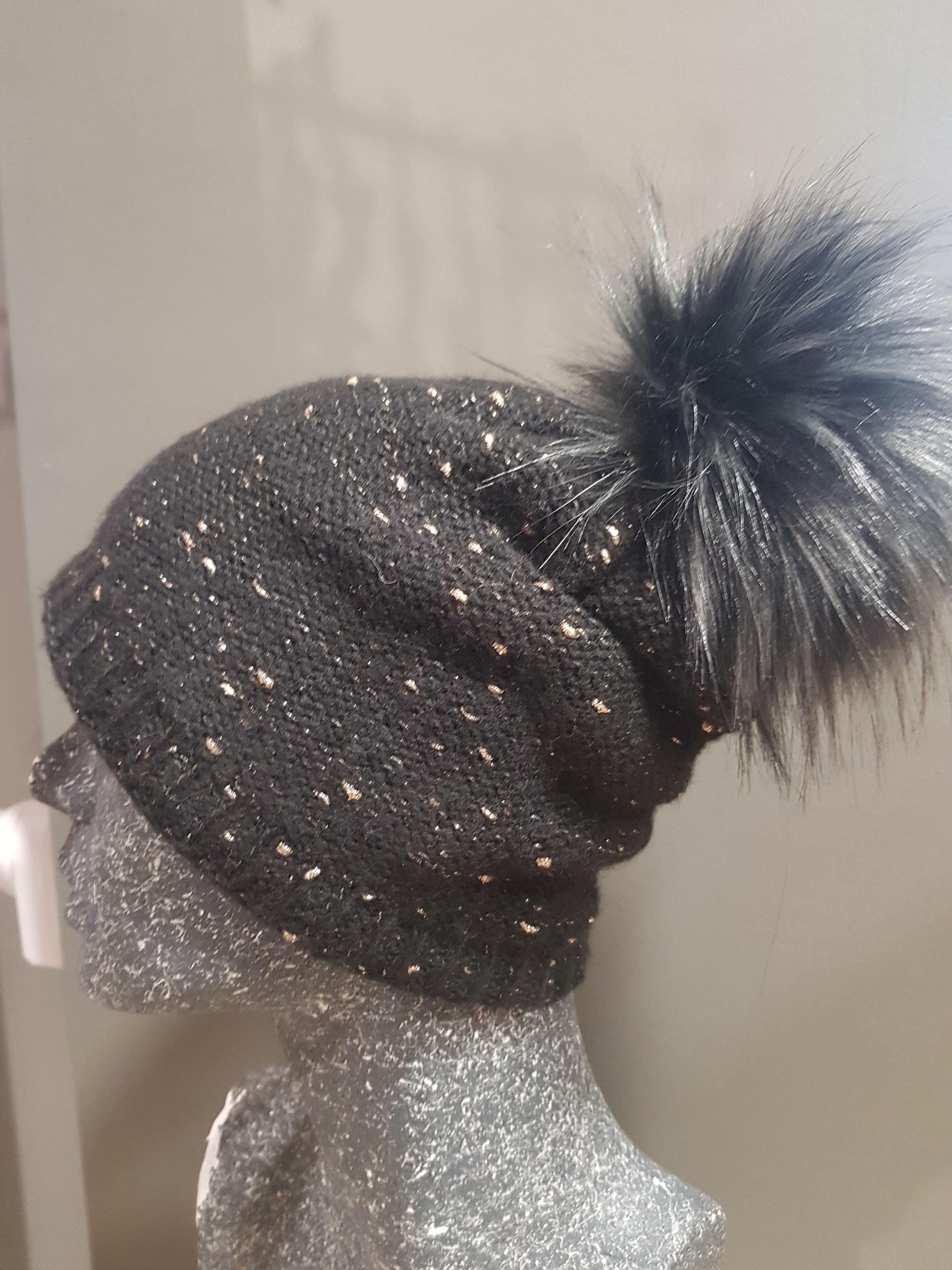 Bonnet M by Flechet