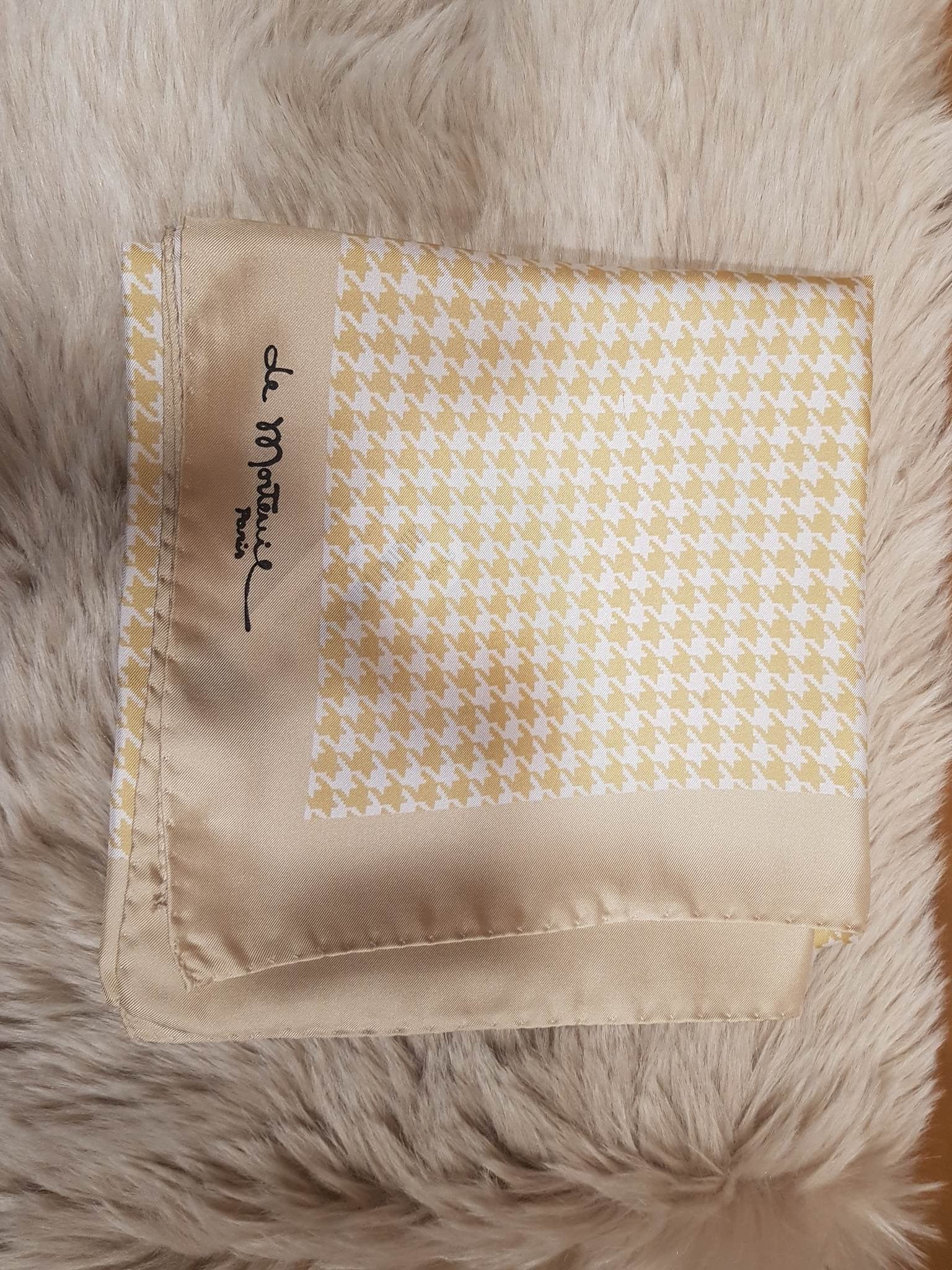 Foulard De Morteuil
