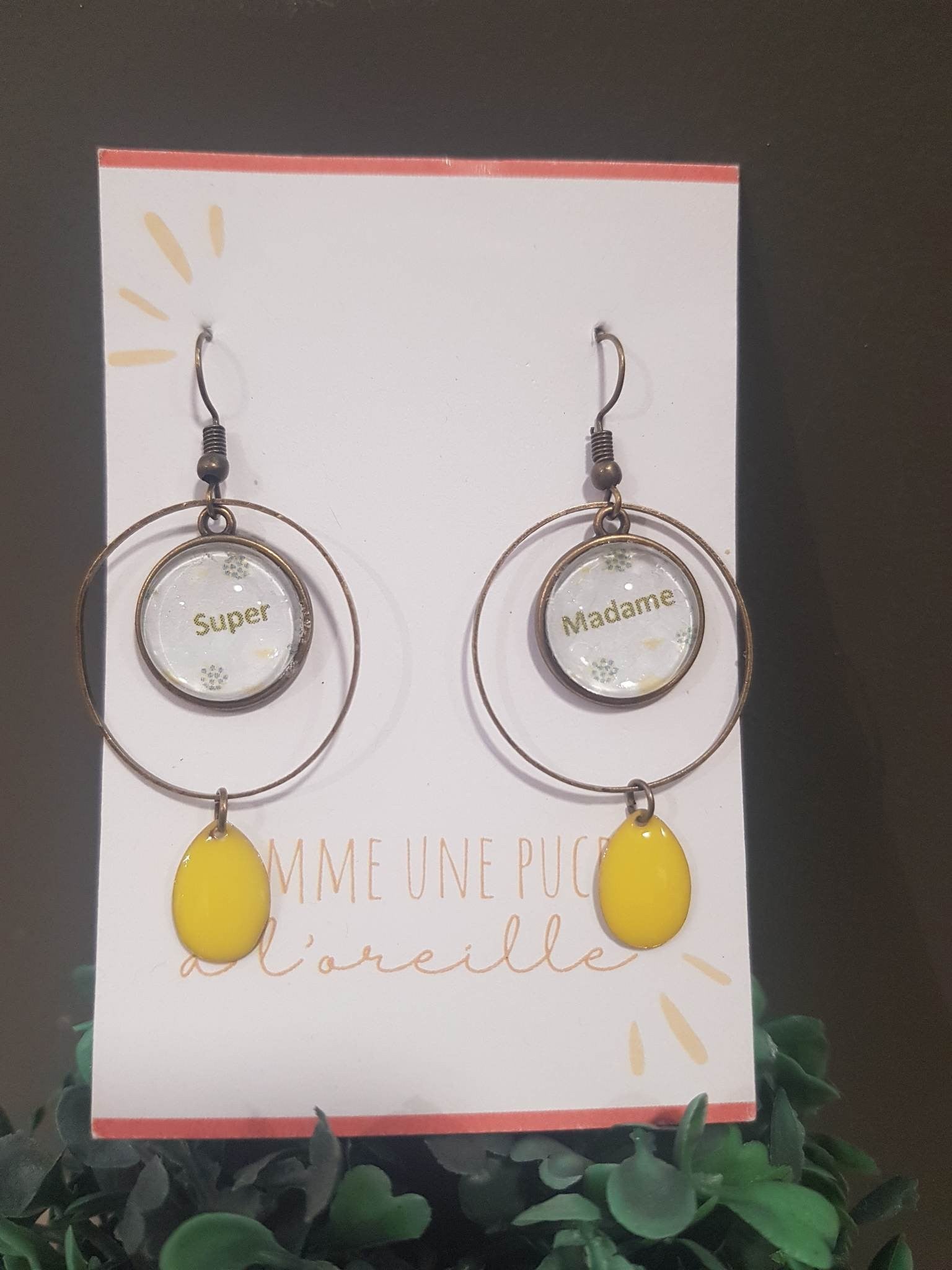 Boucles d'oreilles Merci Madame