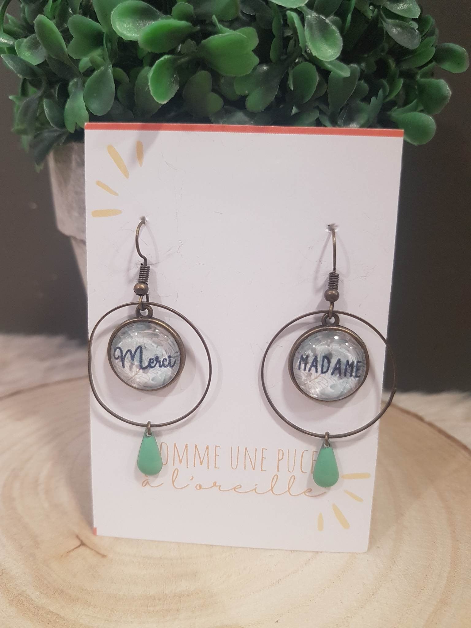 Boucles d'oreilles Merci Madame