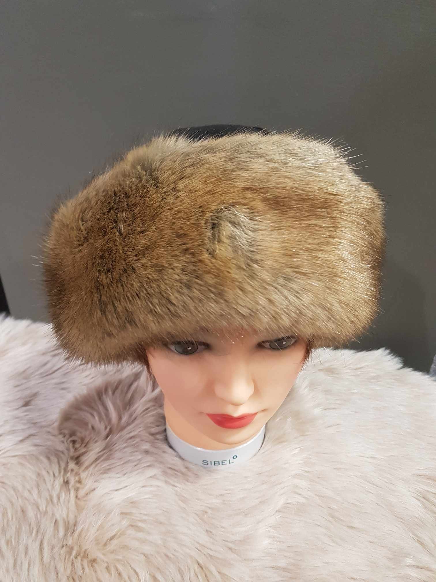 Bonnet M by Flechet