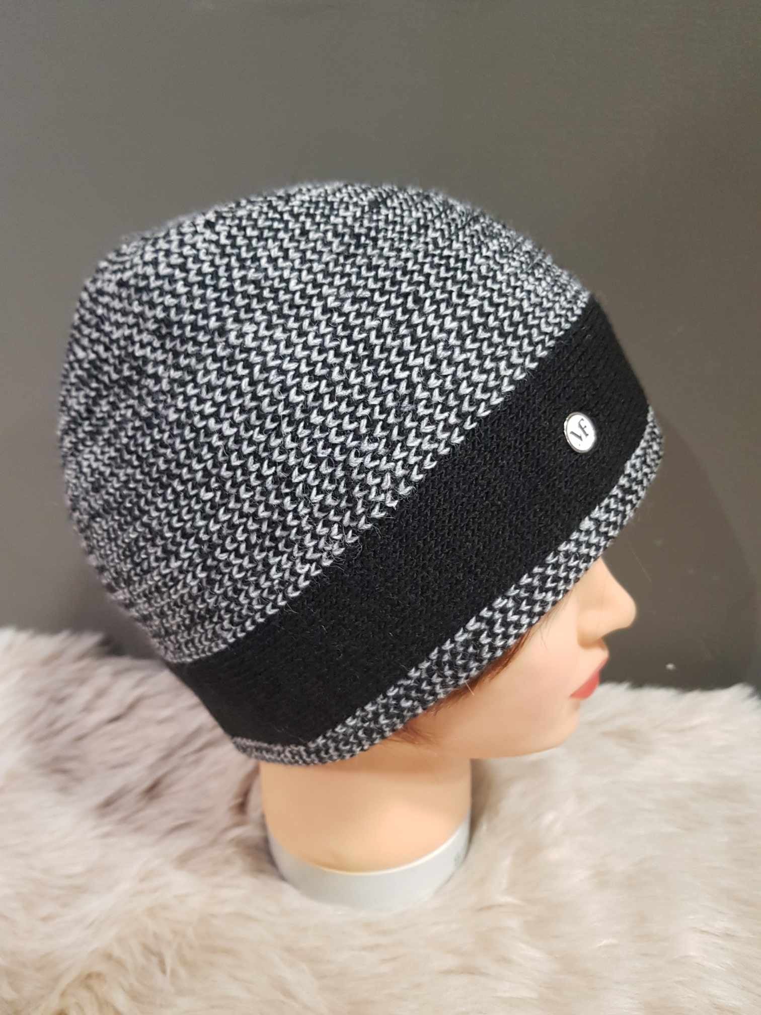 Bonnet M by Flechet