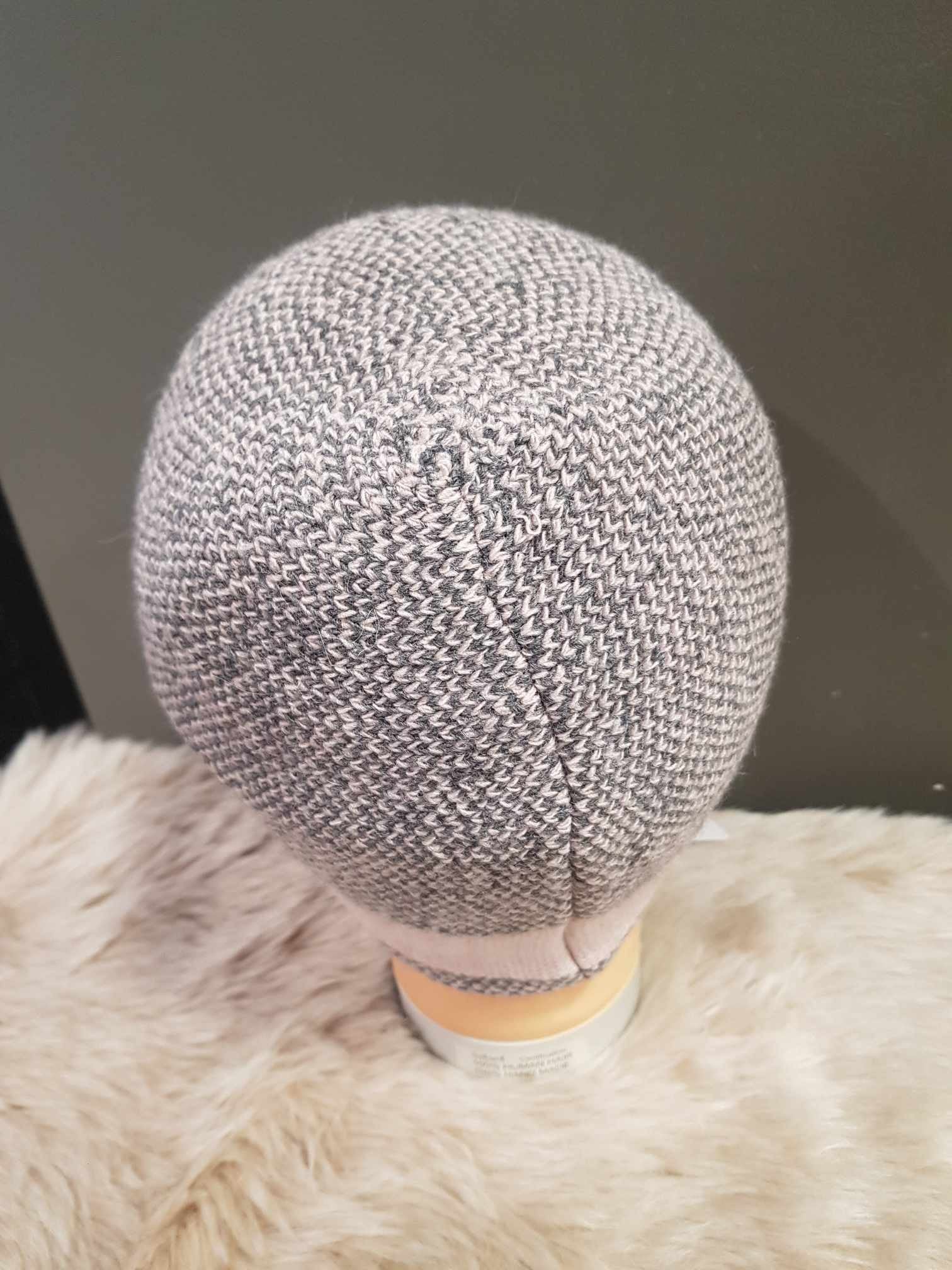 Bonnet M by Flechet