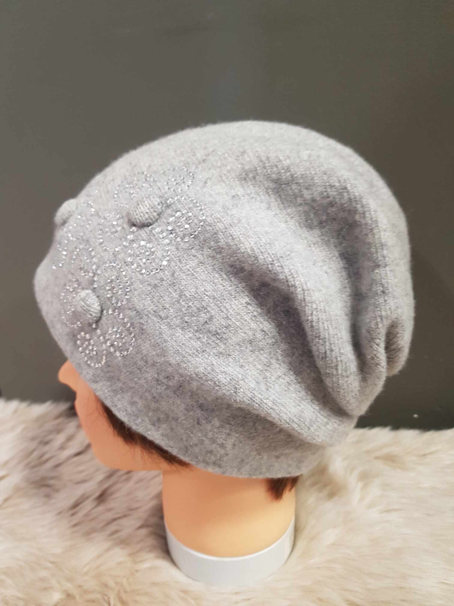 Bonnet M by Flechet