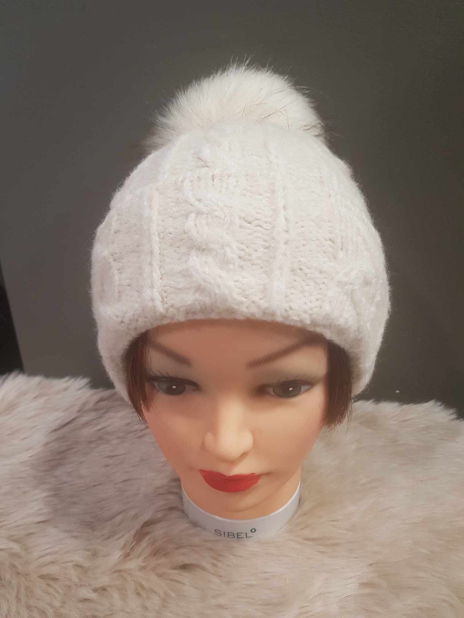 Bonnet M by Flechet