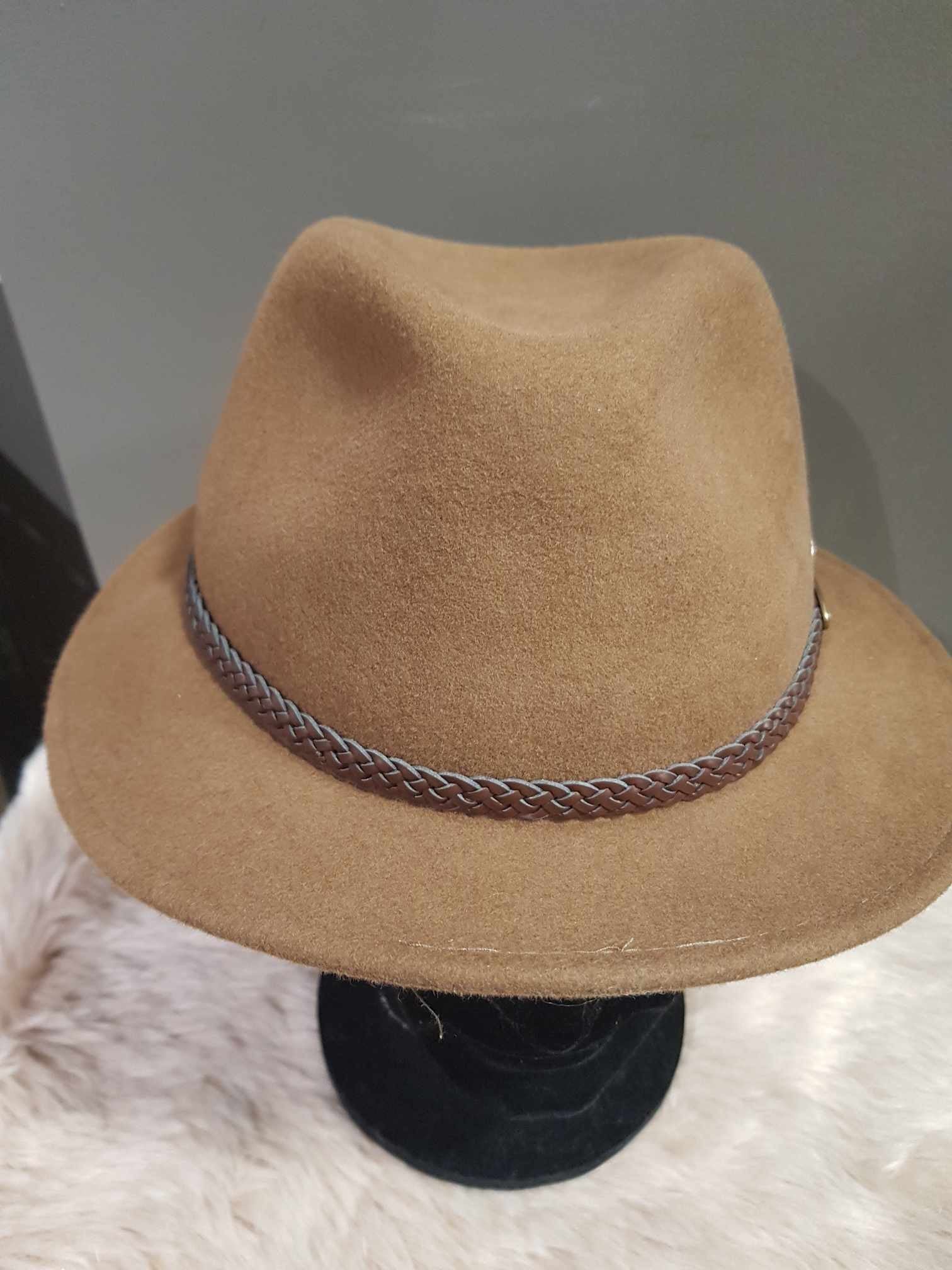 Chapeau M By Flechet