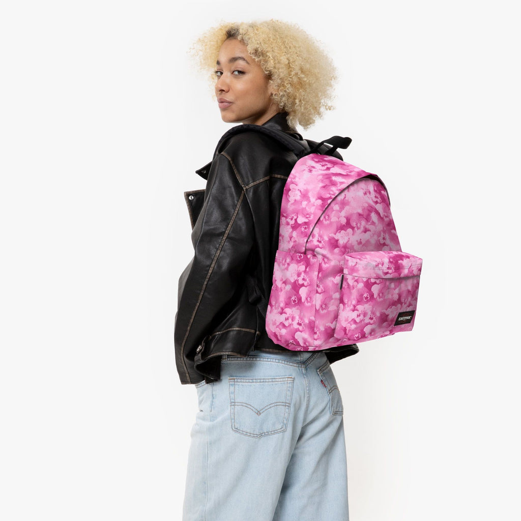 Day Pak'r Flower Blur Pink