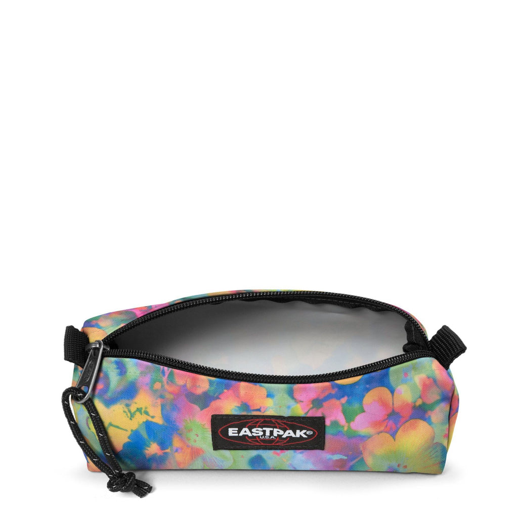 Benchmark Flower Blur Mix