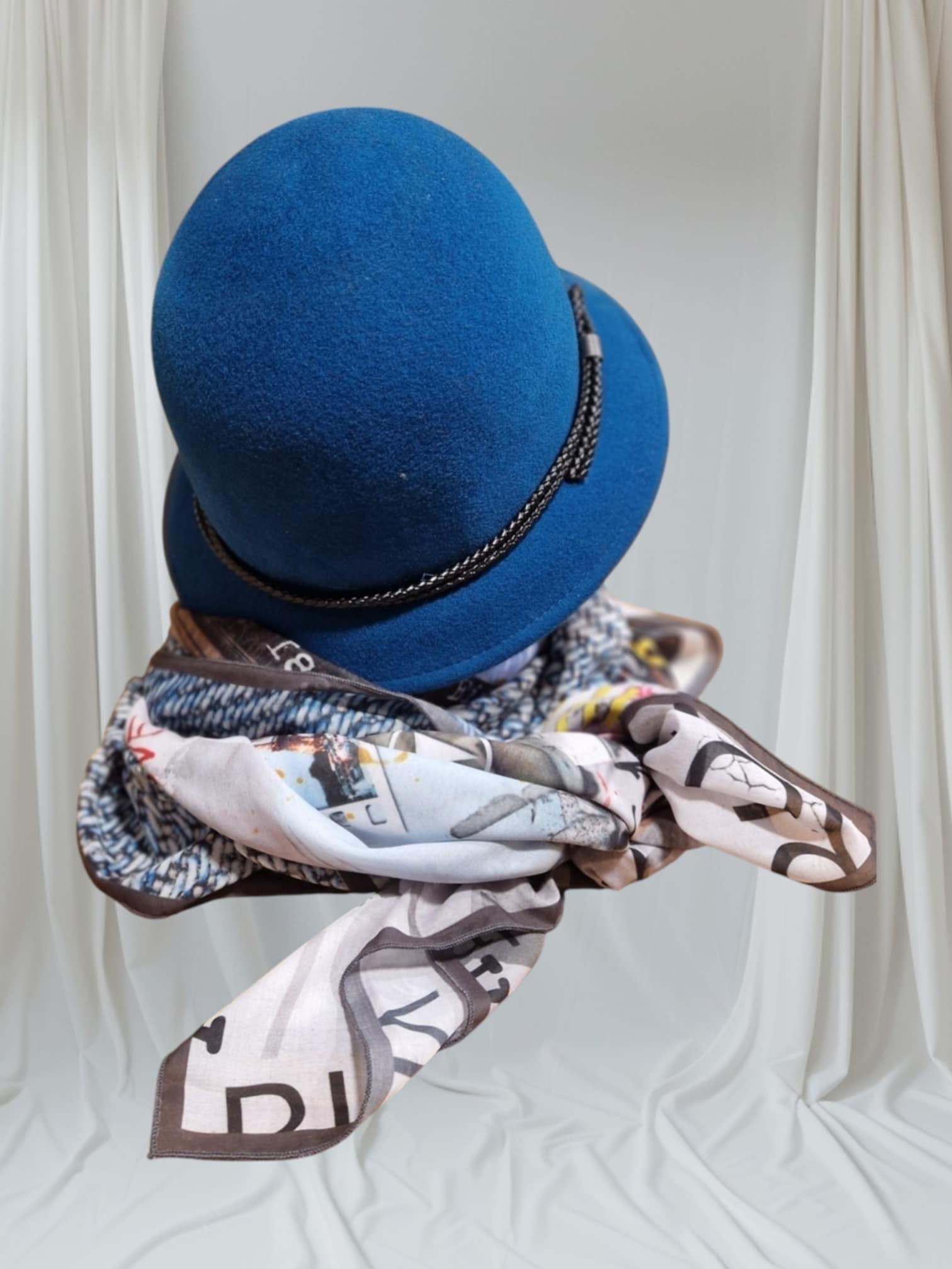 Chapeau M by Flechet