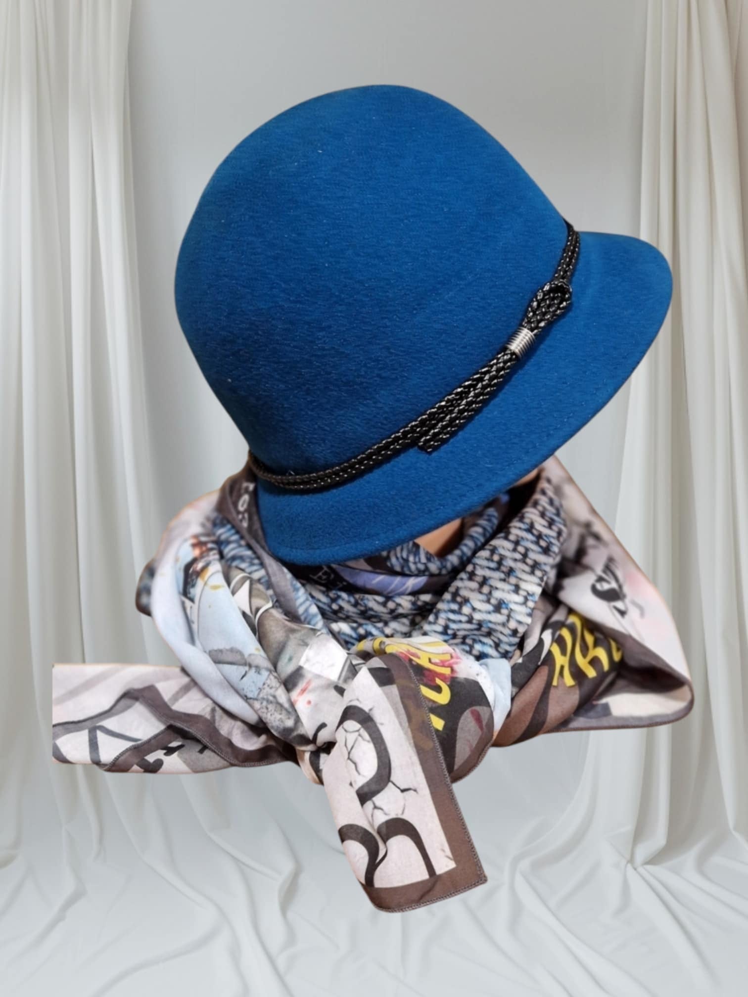 Chapeau M by Flechet