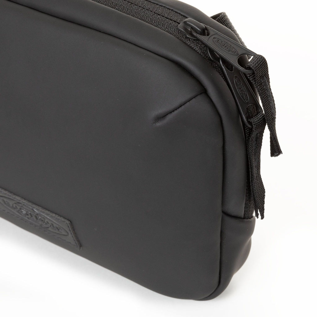ARJAN CNNCT F Matte Black