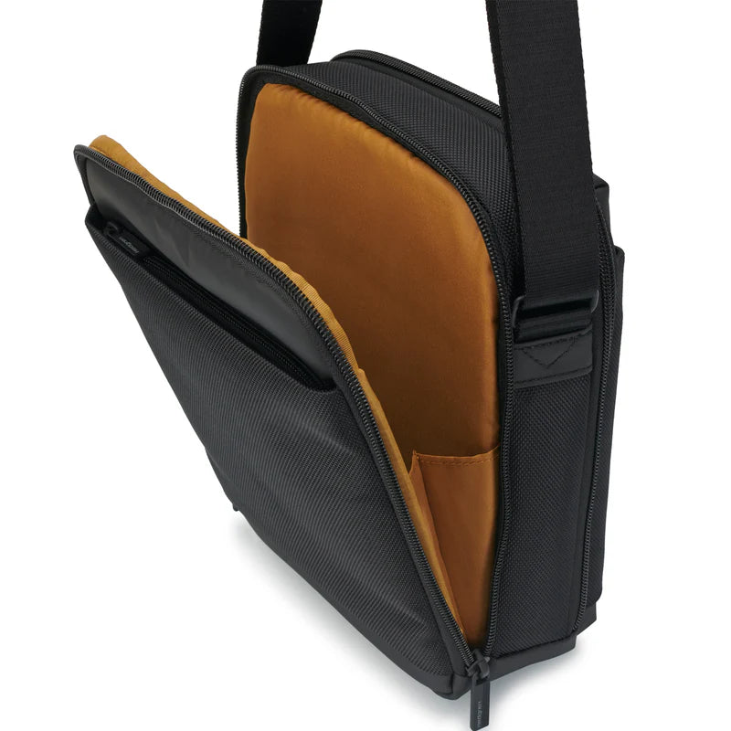 Sac Hedgren HNXT02 INC