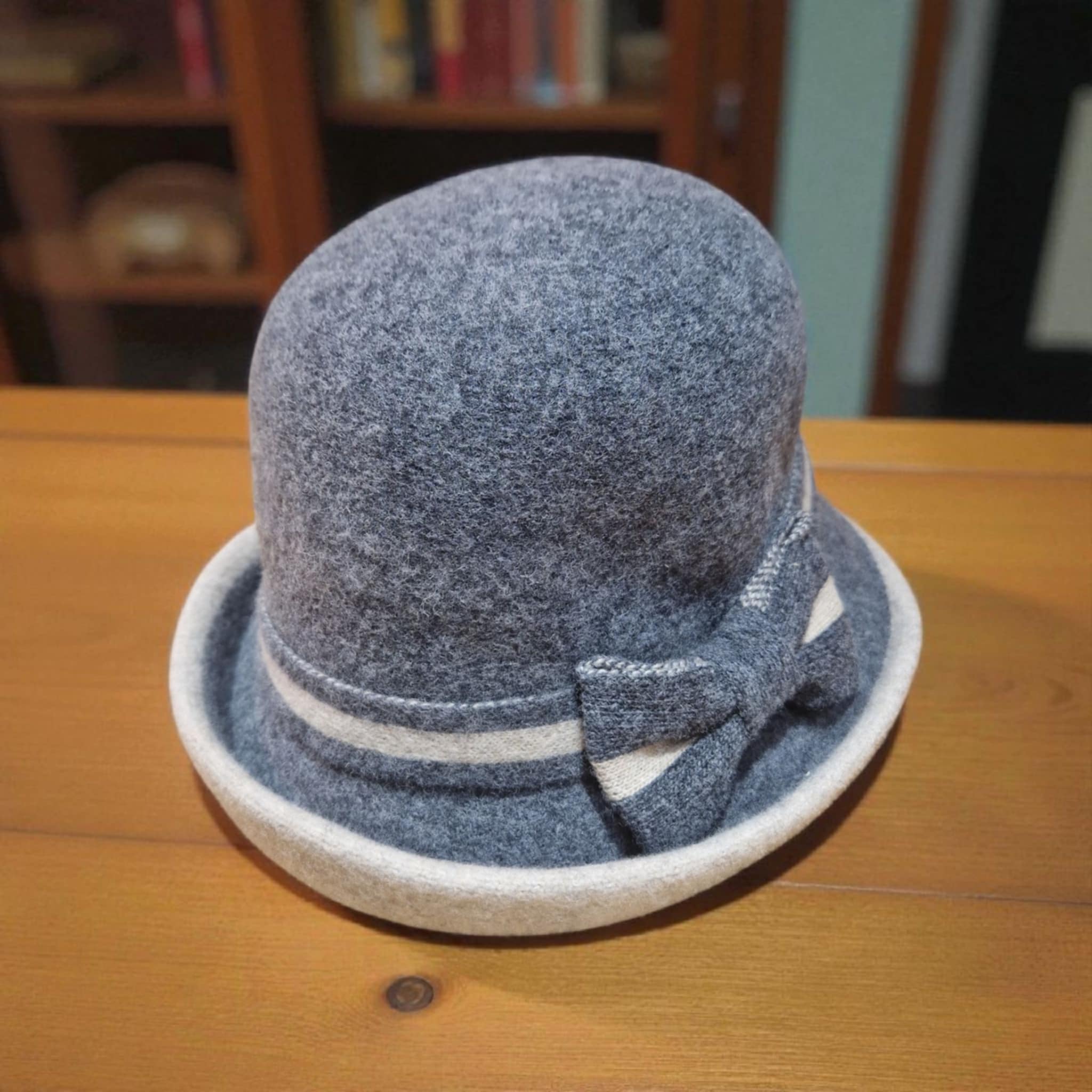 Chapeau M by Flechet